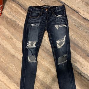 American Eagle Ripped Jeggings Size 6